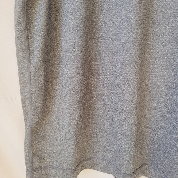 Vuori Tradewind Performance Tee Gray M - Picture 12 of 12